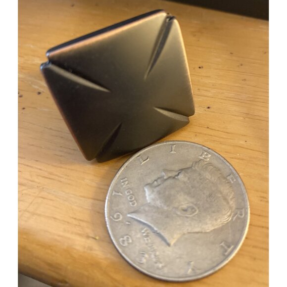 Belwith Hickory Hardware Cabinet Knob Pull Part P3230-OBH - Picture 2 of 3